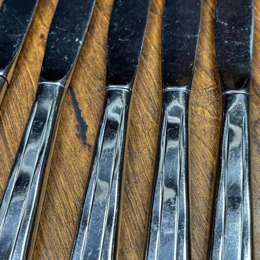 Oneida Camden Stainless Flatware 6 Knives USA Glossy Knife Solid 9‎ 7/8